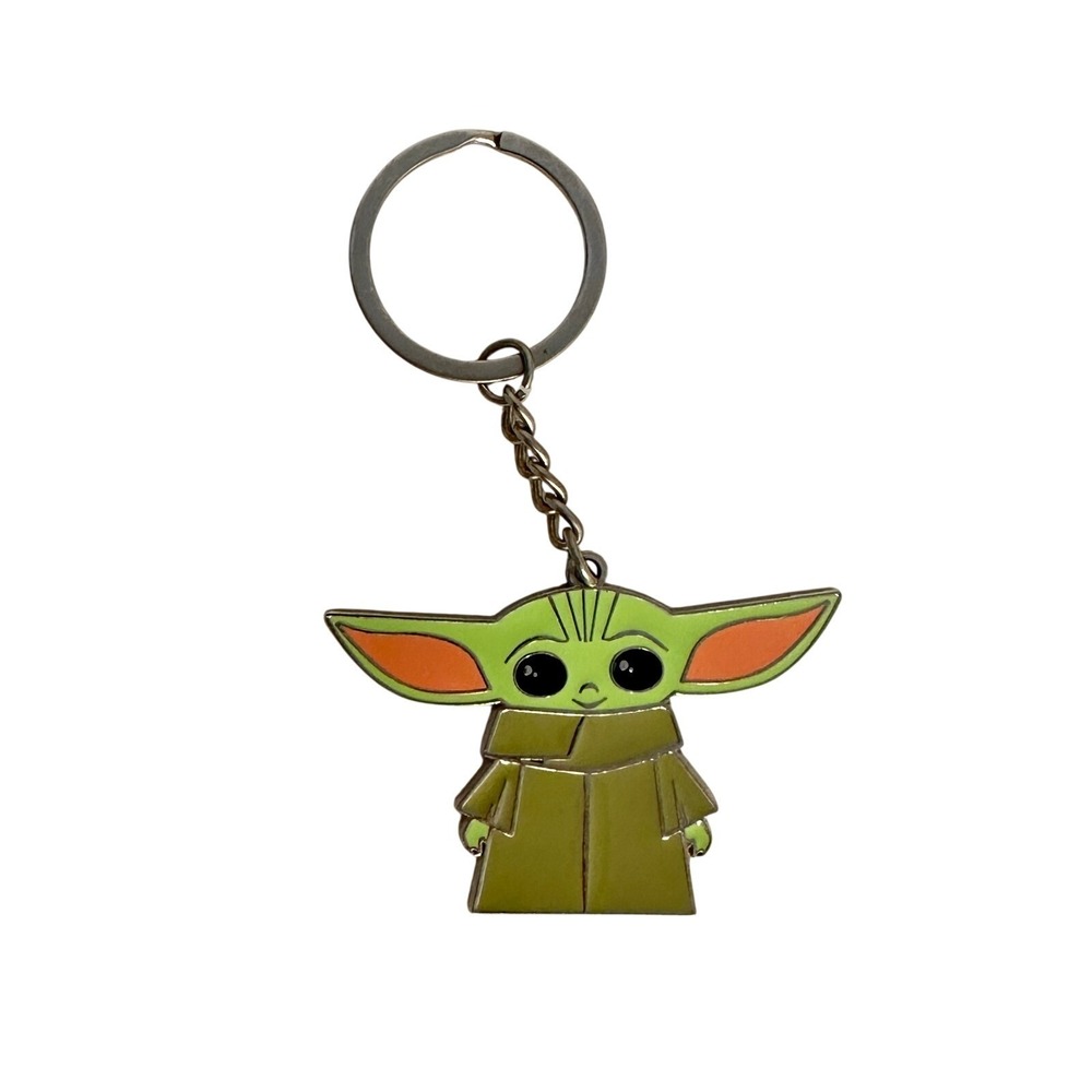 Star Wars The Mandalorian Grogu Baby Yoda Enamel Keychain CultureFly Green Tan